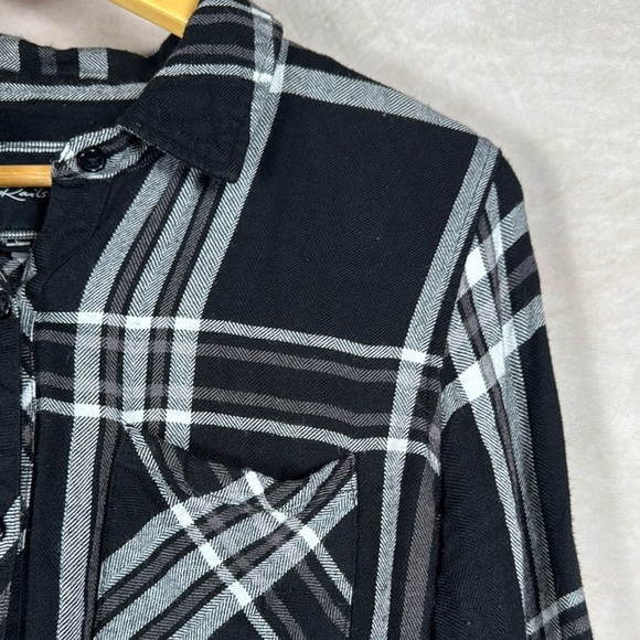 Rails Hunter Black White Plaid Button-Up Shirt Women XS Soft Easy Loose Comfy - Picture 3 of 12